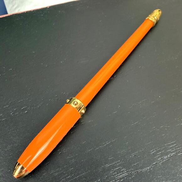 Louis Vuitton orange agenda ink pen. Used good condition!! - Picture 6 of 11